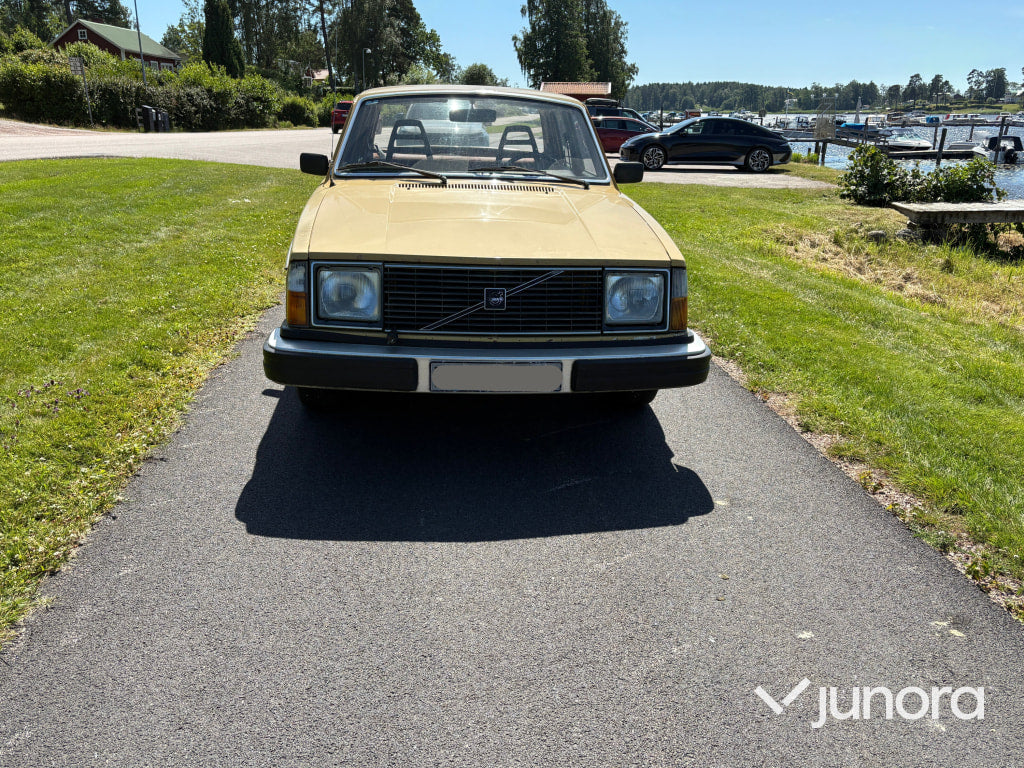 Personbil - Volvo, 244
