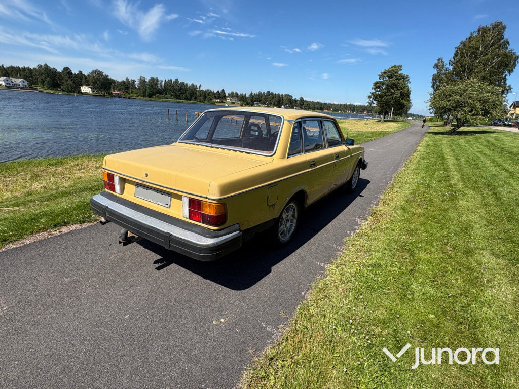 Personbil - Volvo, 244