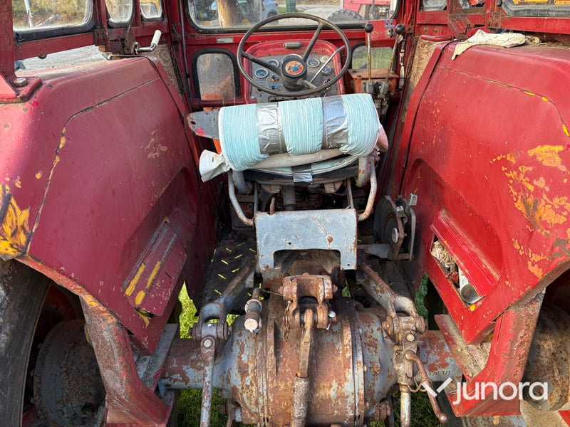 Traktor - Massey Ferguson 165