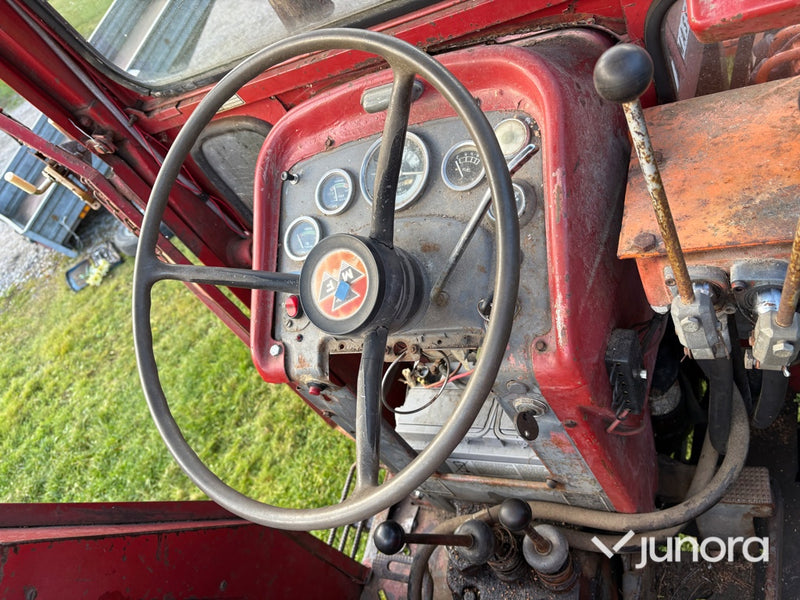 Traktor - Massey Ferguson 165