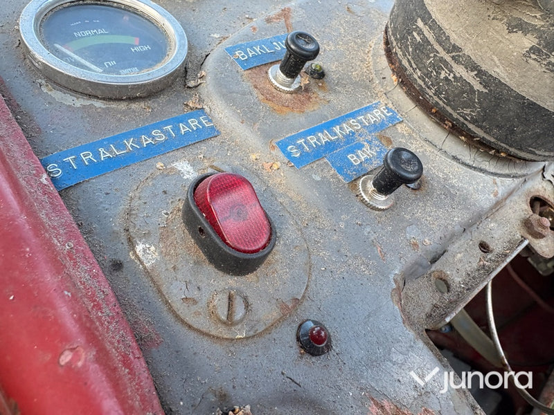Traktor - Massey Ferguson 165