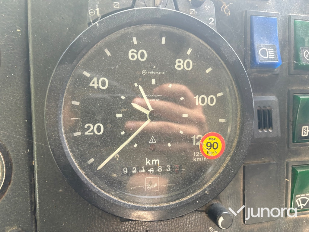 Lastbil Volvo F12 6X2