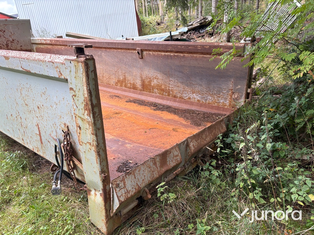Schaktflak BNS Container med kombilucka