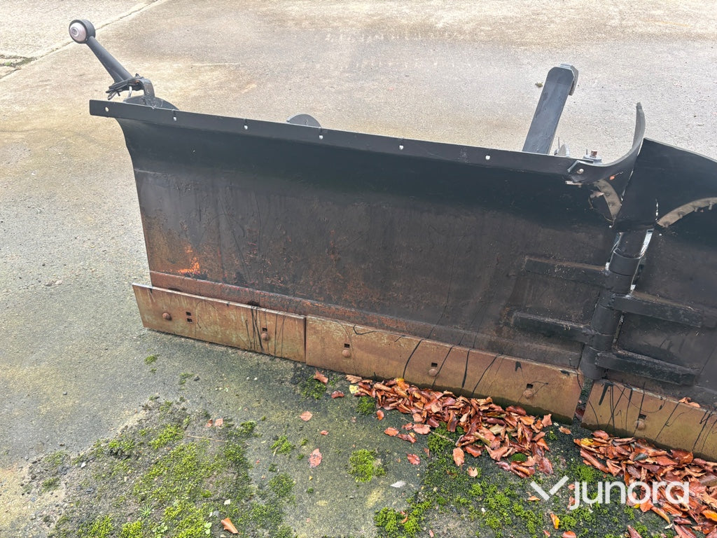 Hydraulisk vikplog Stora BM fäste