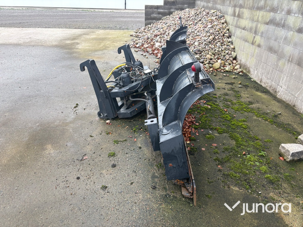 Hydraulisk vikplog Stora BM fäste