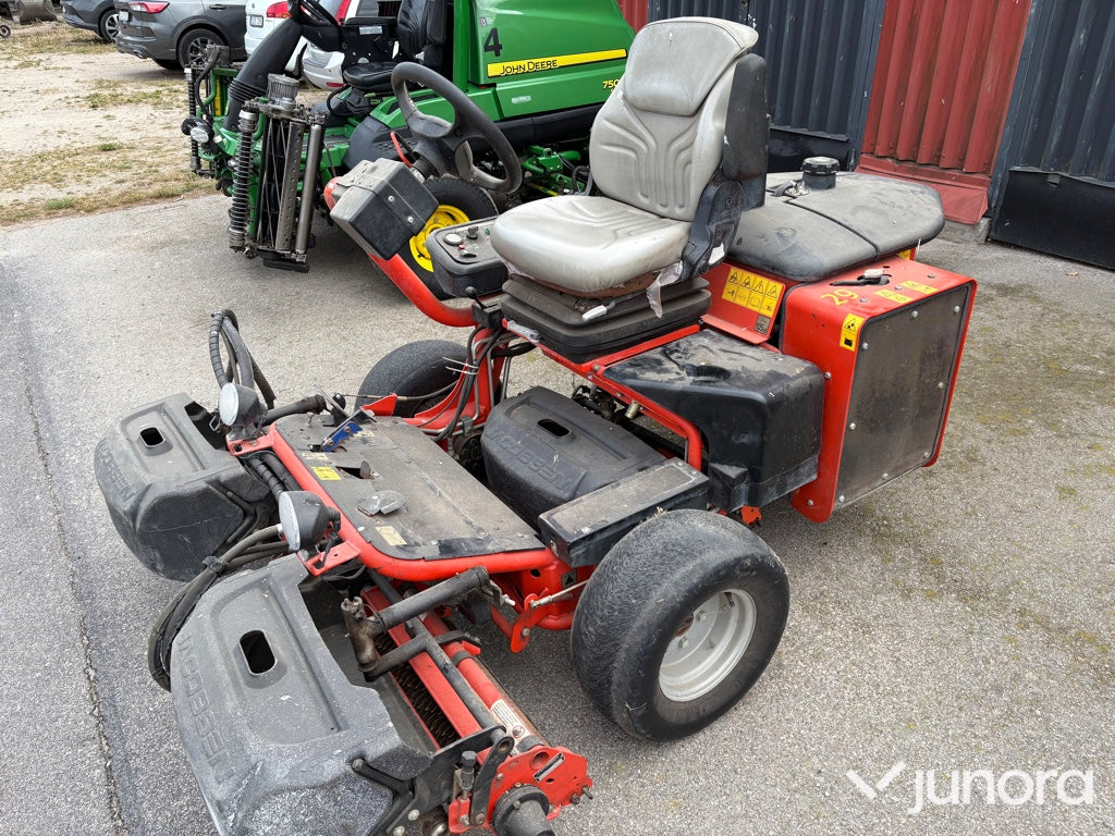 Jacobsen G-plex III thatch a way