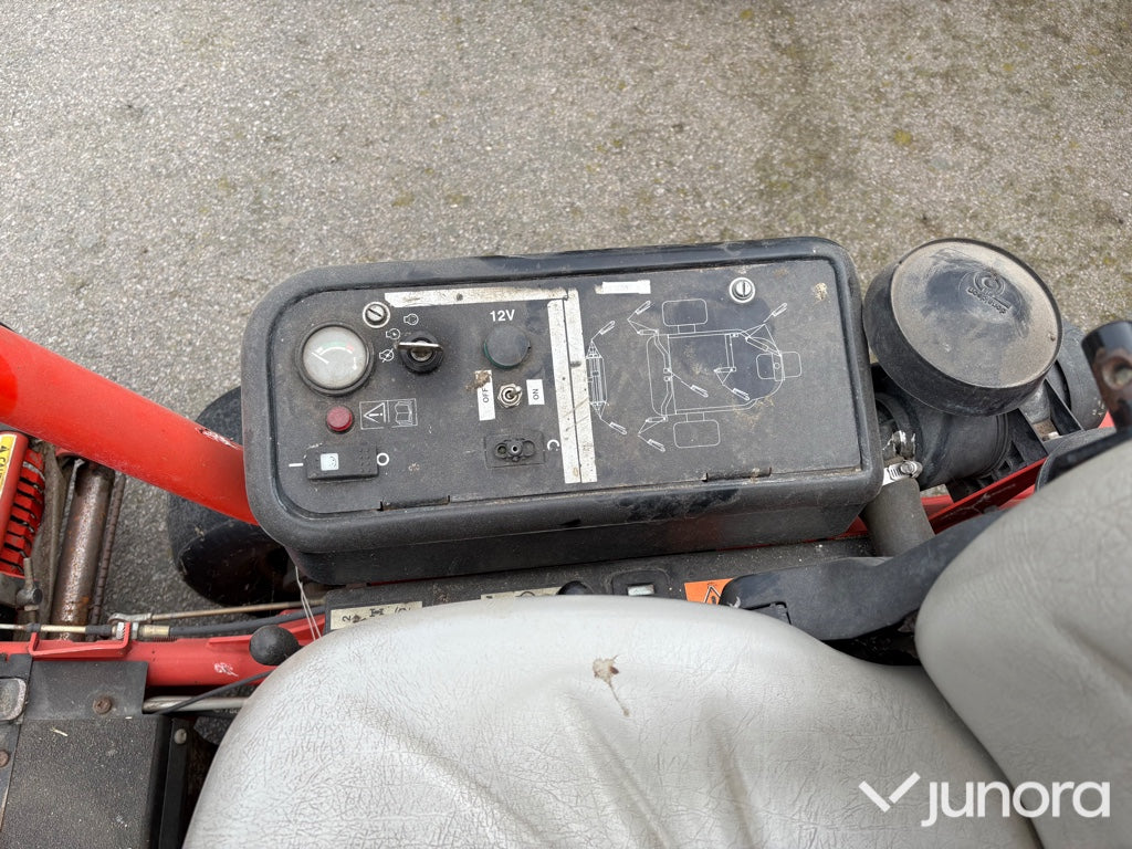 Jacobsen G-plex III thatch a way