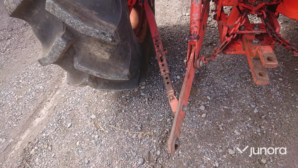 Traktor David Brown 885 Q