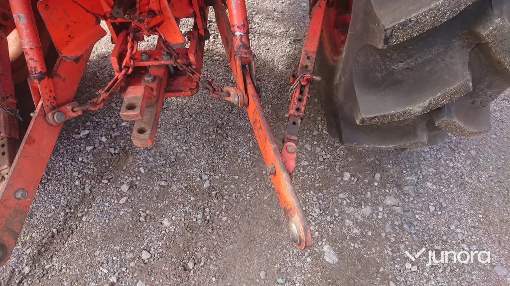 Traktor David Brown 885 Q