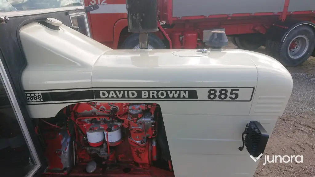 Traktor David Brown 885 Q