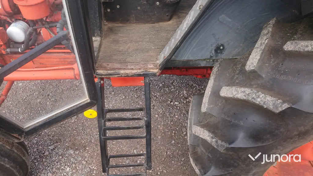 Traktor David Brown 885 Q