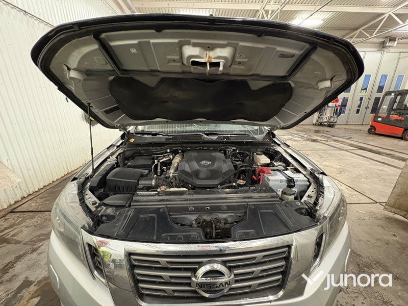 Lätt lastbil - Nissan Navara