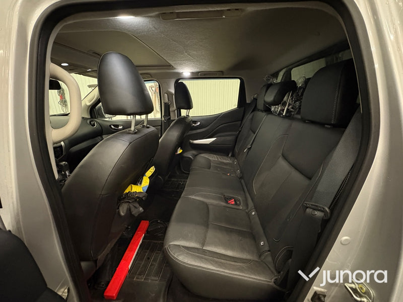 Lätt lastbil - Nissan Navara