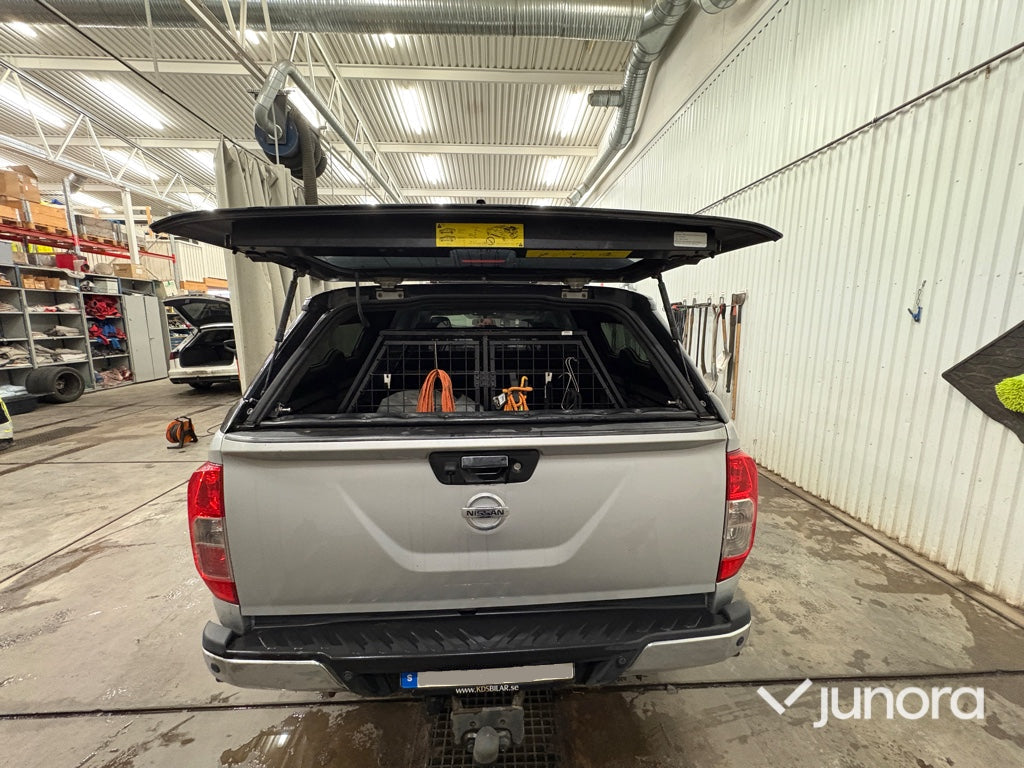 Lätt lastbil - Nissan Navara