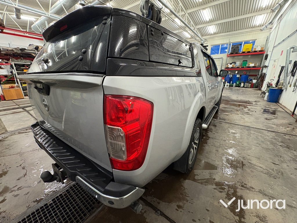 Lätt lastbil - Nissan Navara