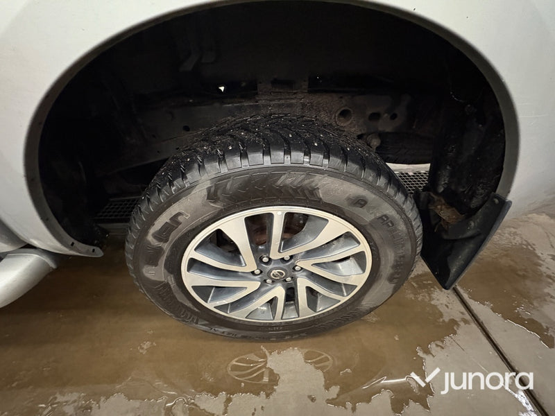 Lätt lastbil - Nissan Navara