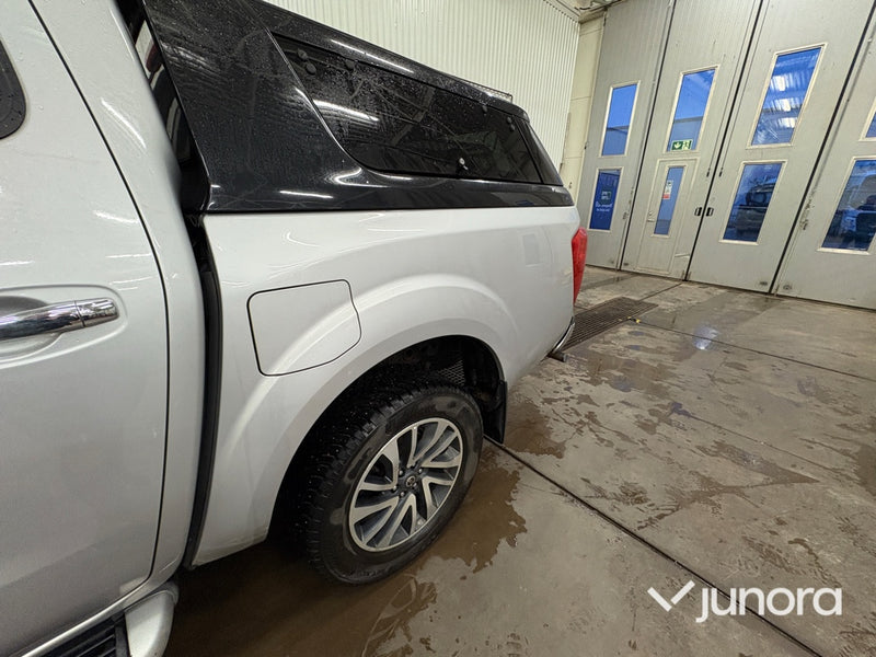 Lätt lastbil - Nissan Navara