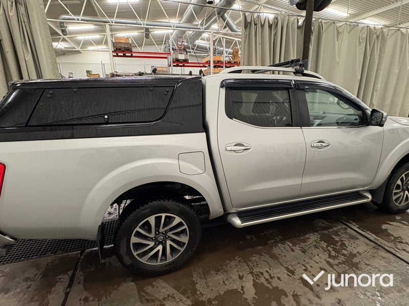 Lätt lastbil - Nissan Navara