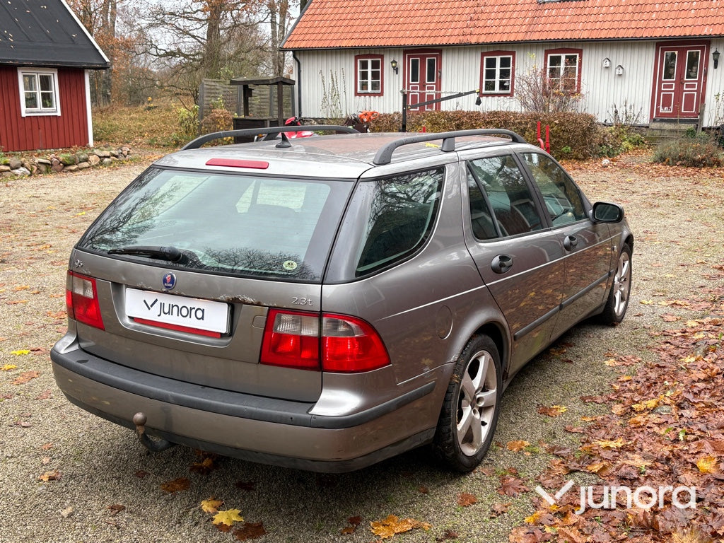 Personbil - Saab 95 2,3T