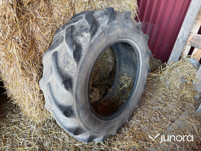 Traktordäck - Goodyear, Super Traction, 12.4 R24