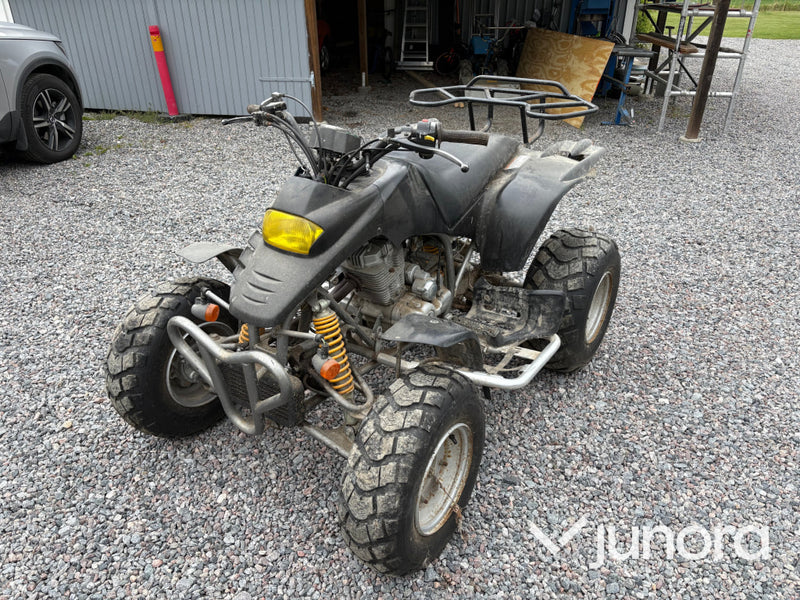Motorcykel, ATV SMC 200 - årsmodell 2005