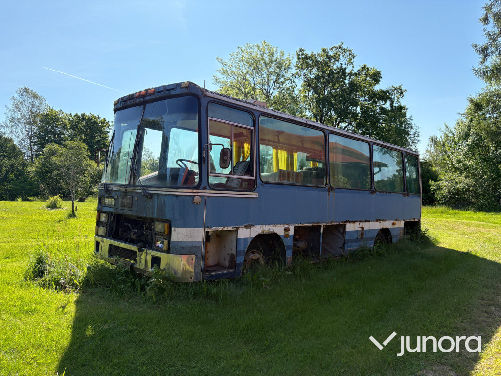 VOLVO B 609