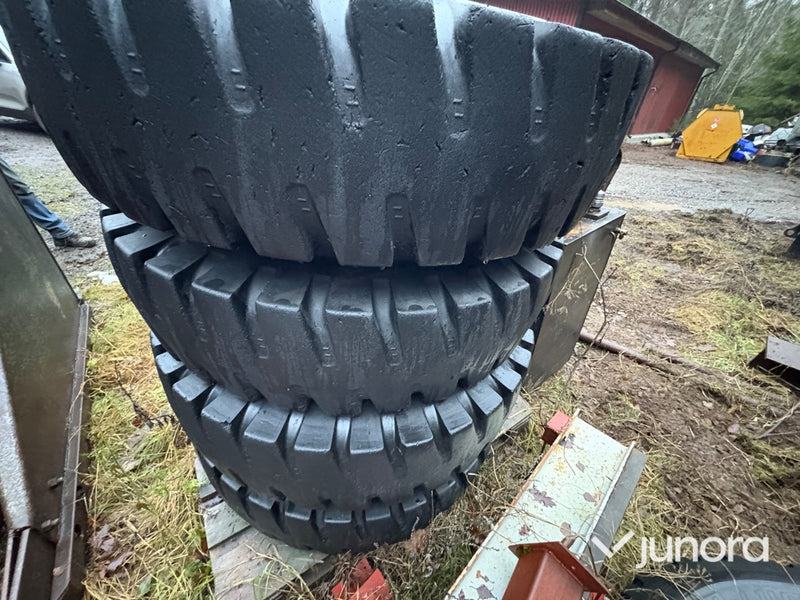 Tvillinghjul - MITAS, EXCAVATOR EM-23, 4 par