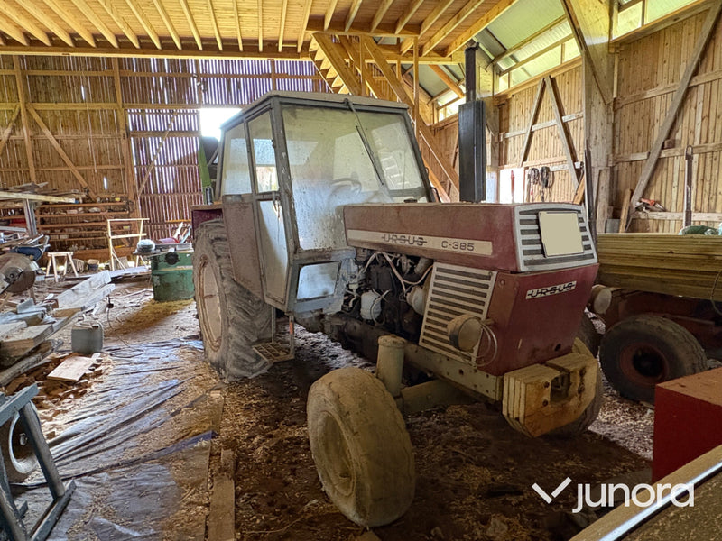 Traktor Ursus C-385