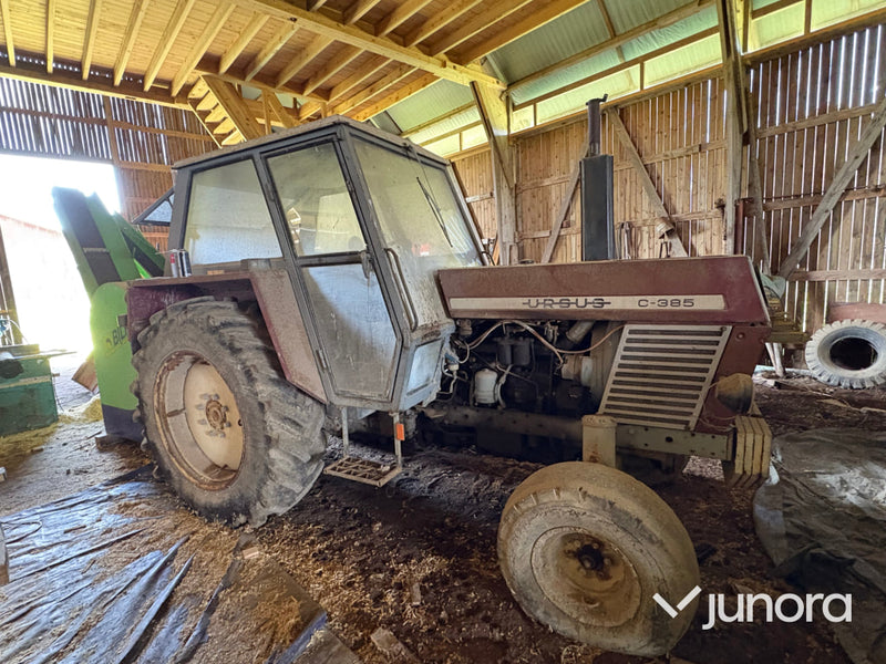 Traktor Ursus C-385