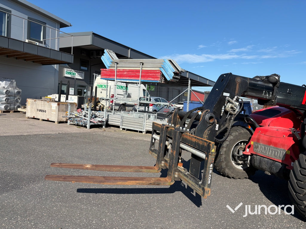Hydrauliska pallgafflar ELM med Manitou-fäste
