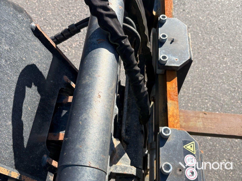 Hydrauliska pallgafflar ELM med Manitou-fäste