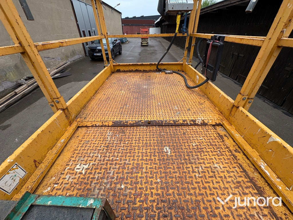 Saxlift - Haulotte Compact 12DX