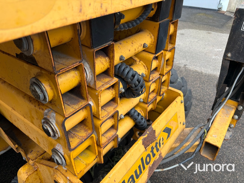 Saxlift - Haulotte Compact 12DX