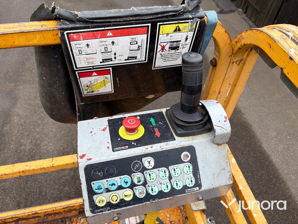 Saxlift - Haulotte Compact 12DX