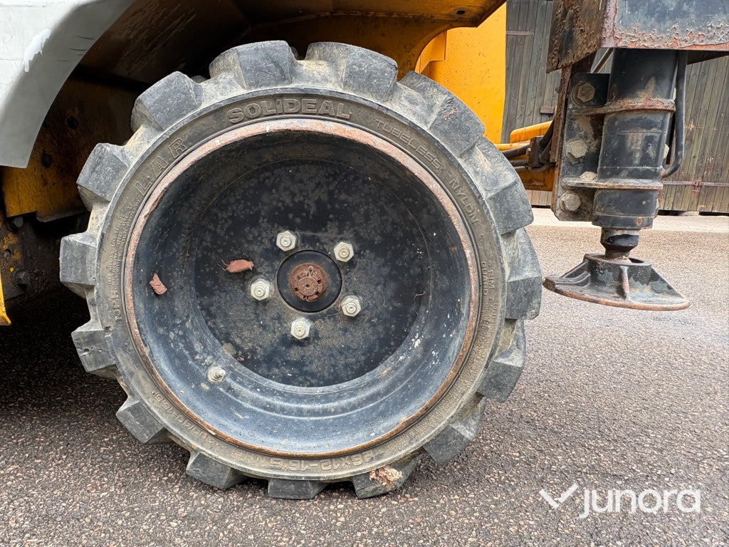 Saxlift - Haulotte Compact 12DX