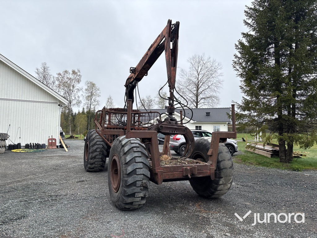 Skotare - Volvo BM 350 Bruunett