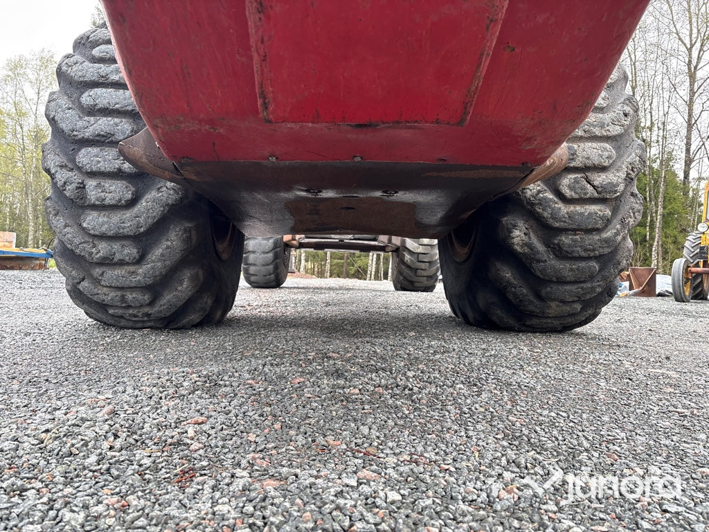 Skotare - Volvo BM 350 Bruunett