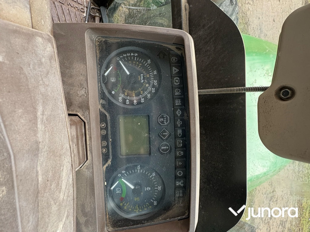 Traktor - John Deere 5820
