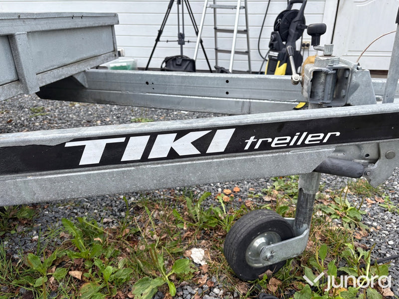 Tiki Trailer / släpvagn
