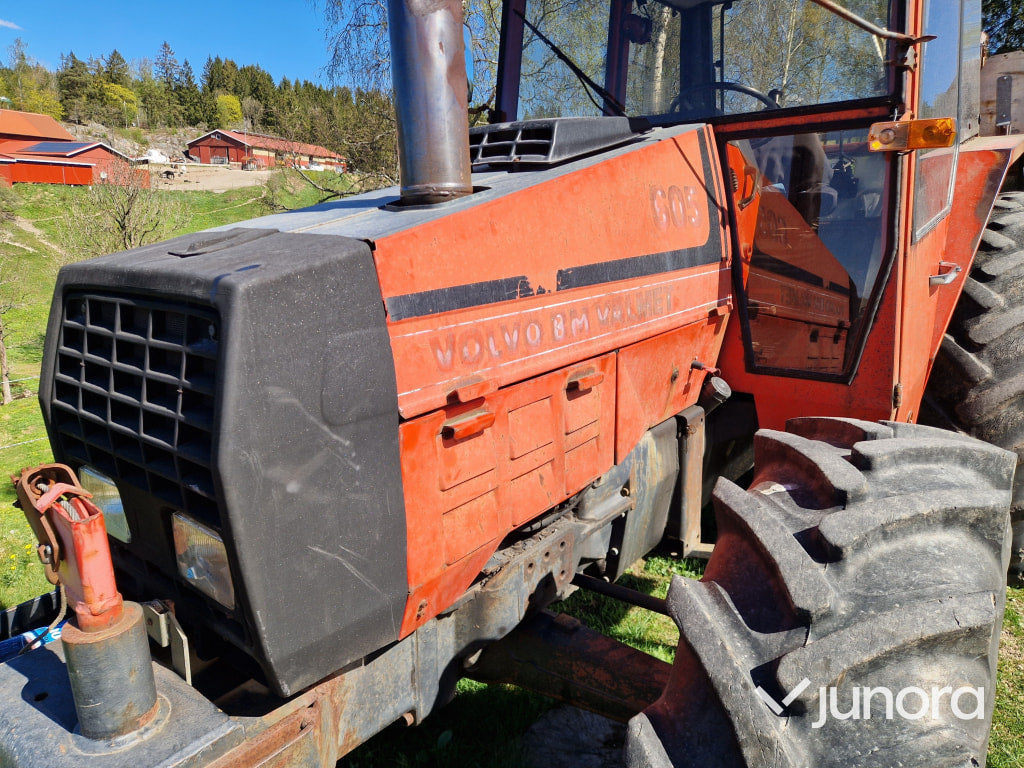 Traktor - Valmet, 605-4