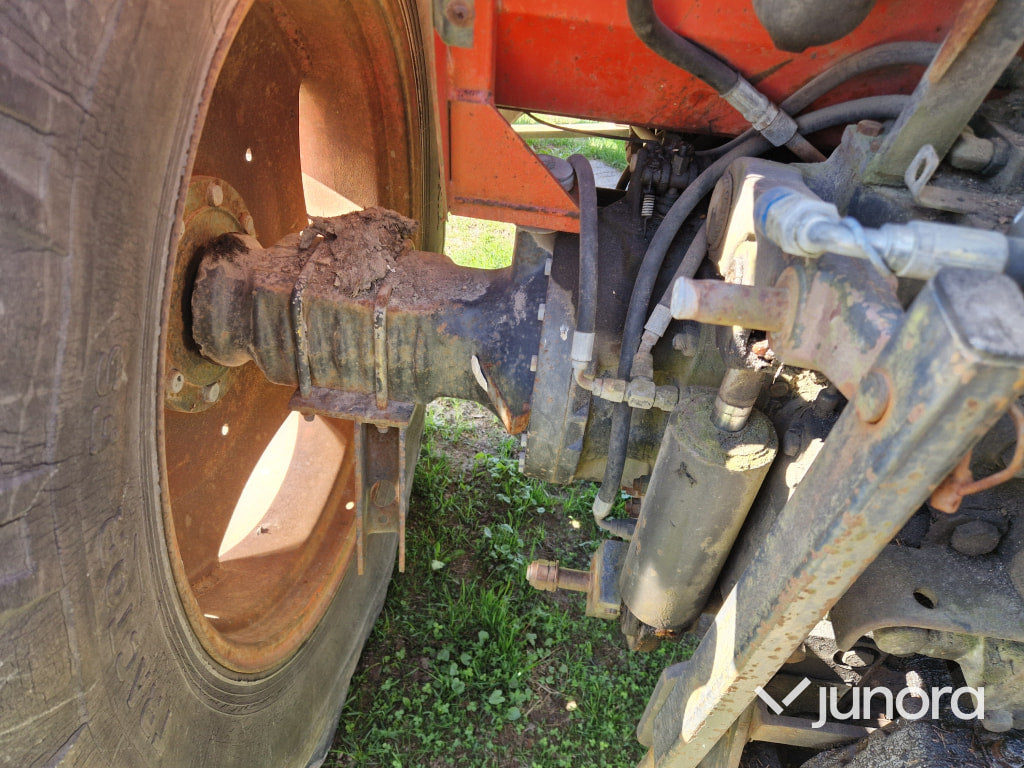 Traktor - Valmet, 605-4