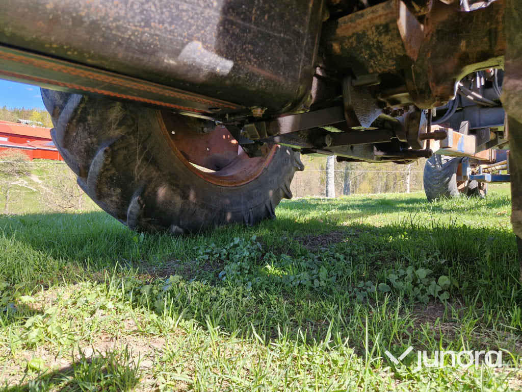Traktor - Valmet, 605-4