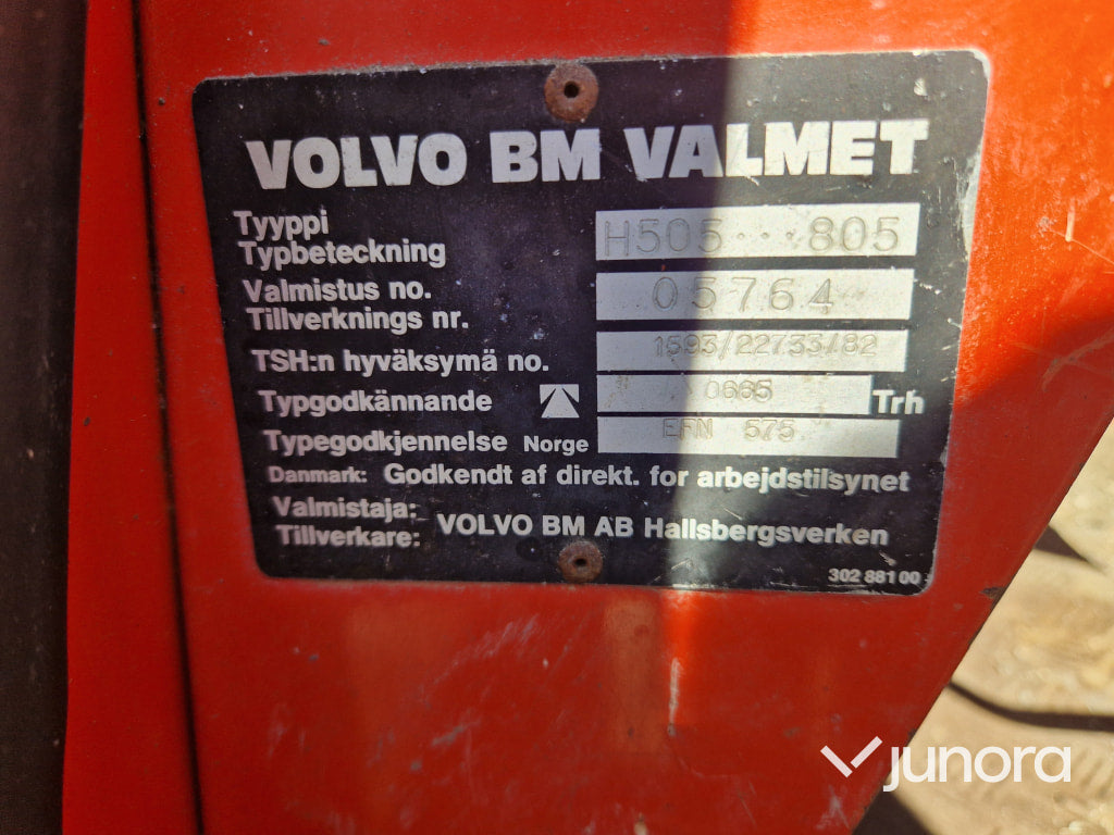 Traktor - Valmet, 605-4