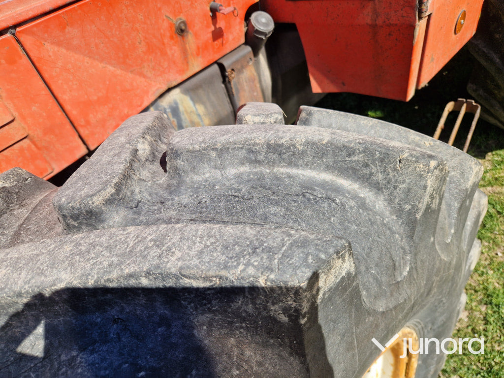 Traktor - Valmet, 605-4