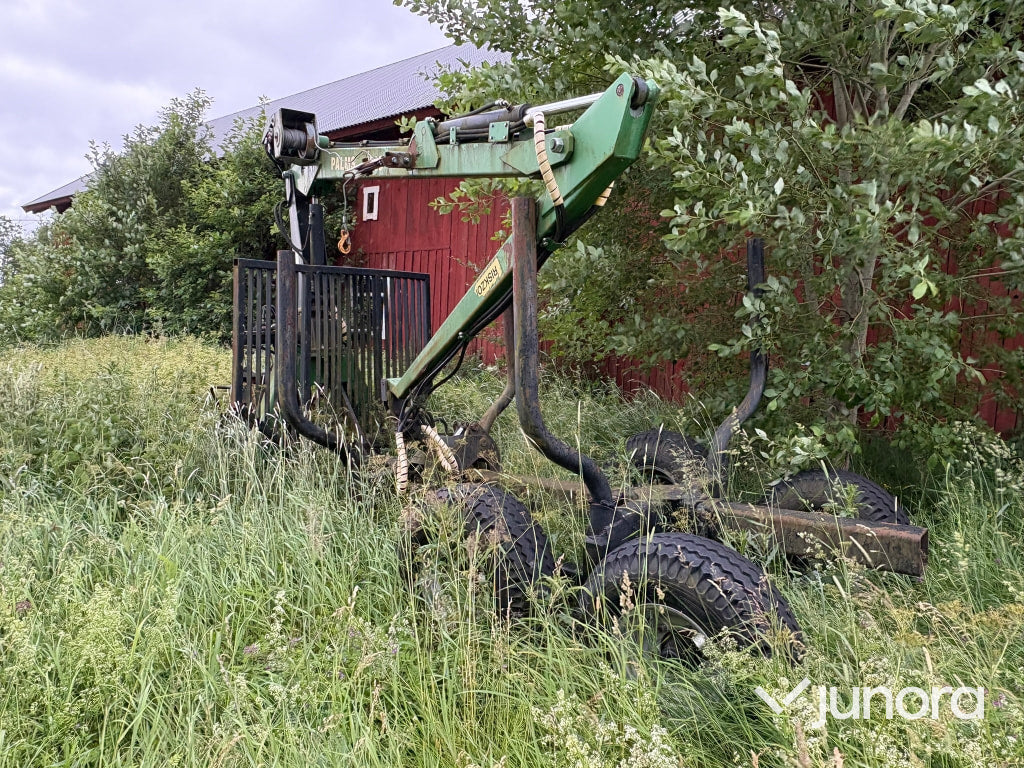 Skogsvagn Palms 510 med kran