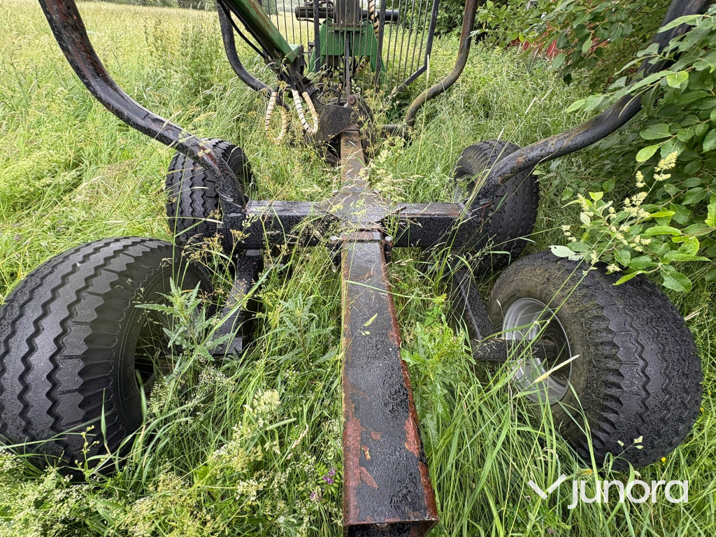 Skogsvagn Palms 510 med kran