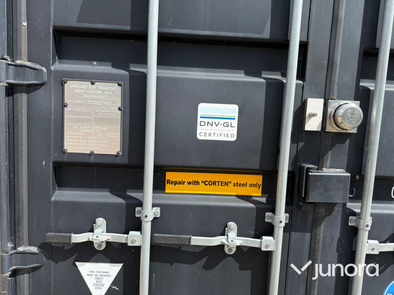 Isolerad 20 fot Container