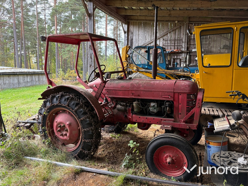 Traktor - Volvo T 25