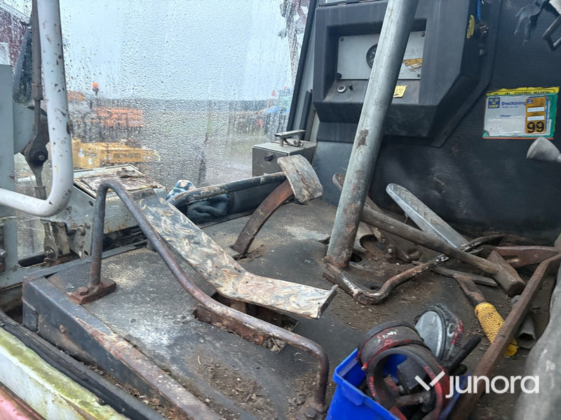 Hjulgrävare - Poclain, 60 PL