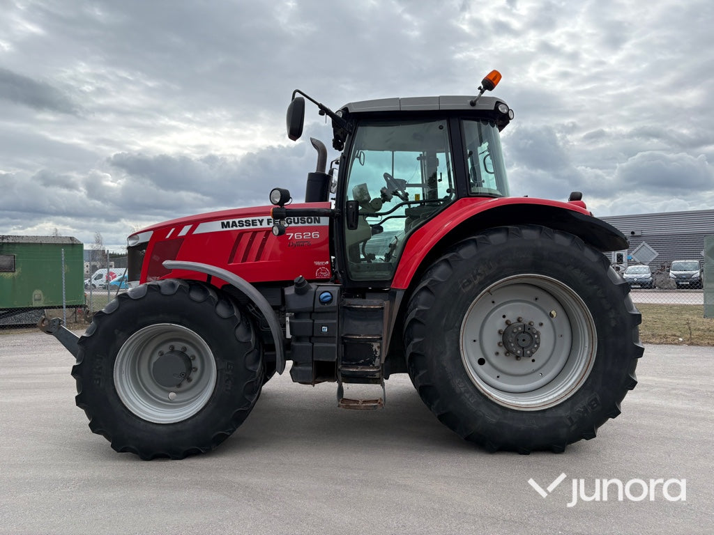 Traktor - Massey Ferguson, MF 7626,  Dyna-6, Med frontlyft